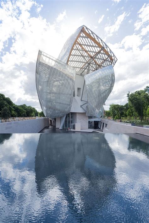 tour fondazione louis vuitton|fondation louis vuitton download.